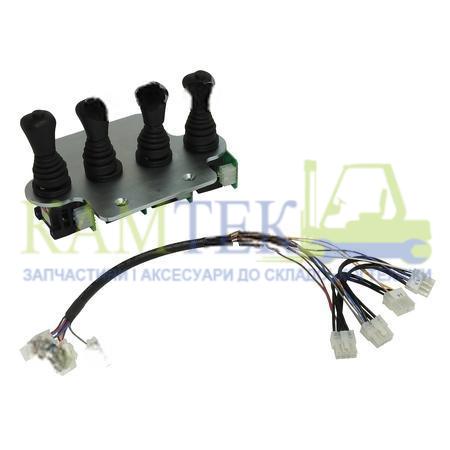 1511402_2025-03-29_16-39-07 Блок джойстиків навантажувача HYSTER R1.6н