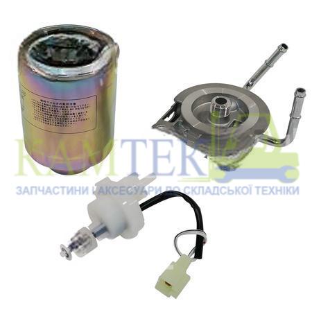 23300-23440-71_2024-11-23_21-18-50 Паливний фільтр в комплекті з насосом, що підкачує.