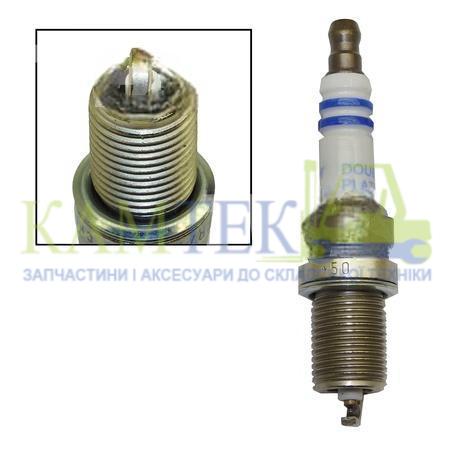 Свічка запалювання навантажувача 15G-7