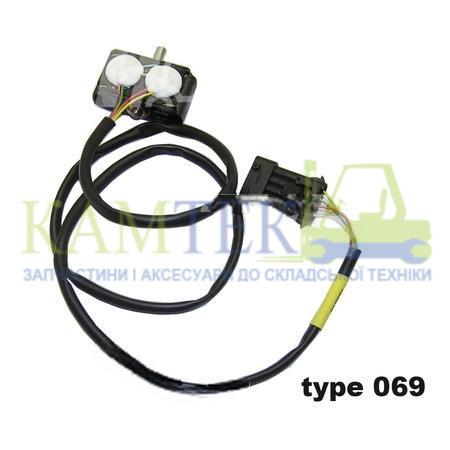 452249705_2025-03-14_10-05-12 Потенціометр навантажувача Komatsu MWS14