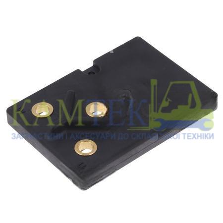 580097009_2025-03-14_15-22-25 Пластина изолирующая погрузчика Yale ERP35VL