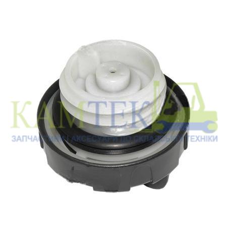 8067354_2025-02-28_12-04-05 Крышка топливного бака погрузчика Clark