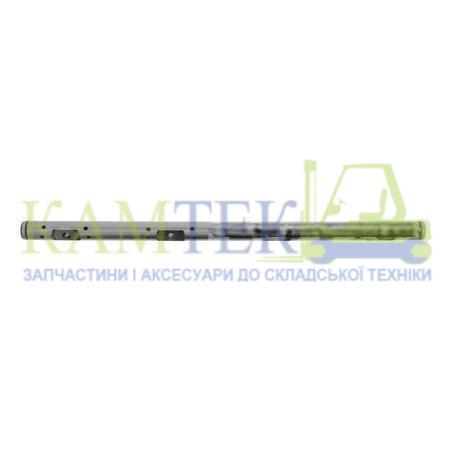 Вісь коромисел у зборі Nissan K15